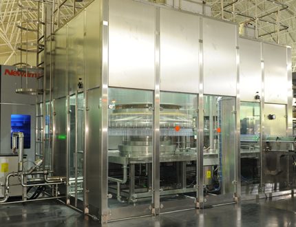 瓶裝水吹灌旋一體機(jī)